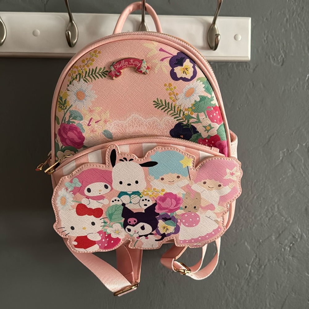 HELLO KITTY AND FRIENDS Boxlunch Backpack.